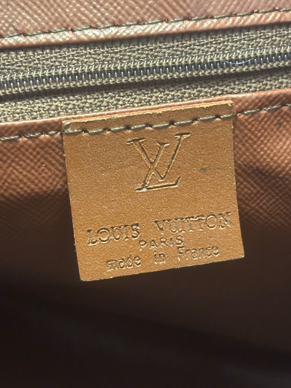 Authentic Vintage Louis Vuitton Monogram Speedy 30 - Picture 13 of 16